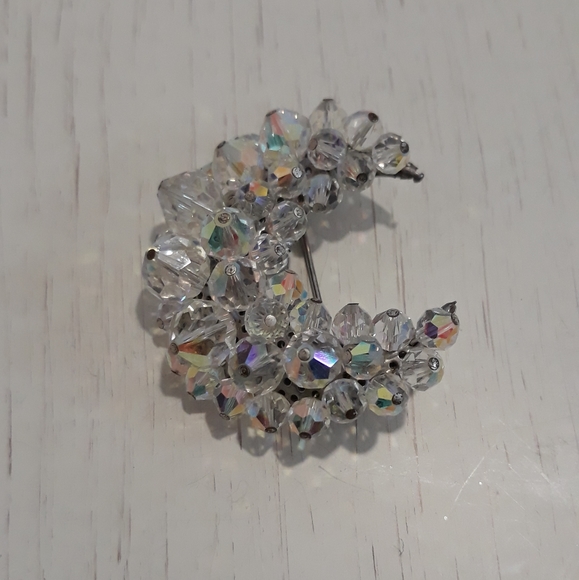 Glass Crescent Brooch - Picture 2 of 3